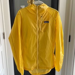 Patagonia Women's Houdini® Jacket size L color yellow ("dried mango")